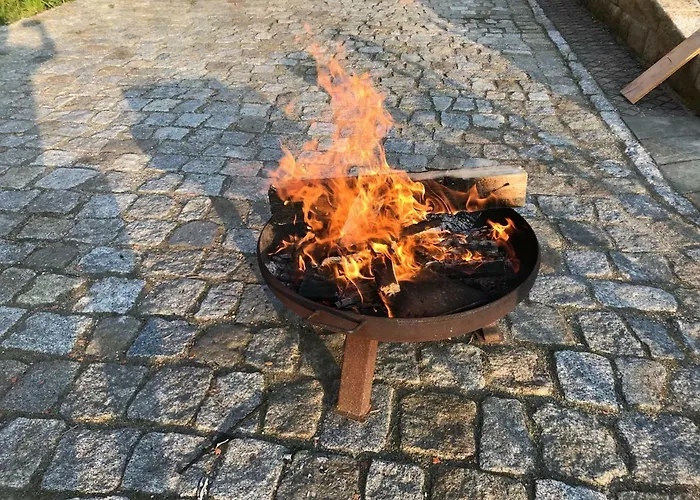 Laternenstube Mit Familienbett - 8 Pers - Rittergut Vor Radeberg Bei Dresden *